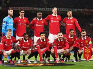 Rooney Bicara Kans MU Salip Arsenal dan Man City