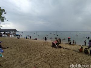 Turis China Mulai Liburan di Batam