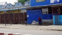 Warga Wamena masih takut keluar rumah pascakerusuhan yang dipicu isu penculikan anak yang mengakibatkan 12 warga meninggal dunia.