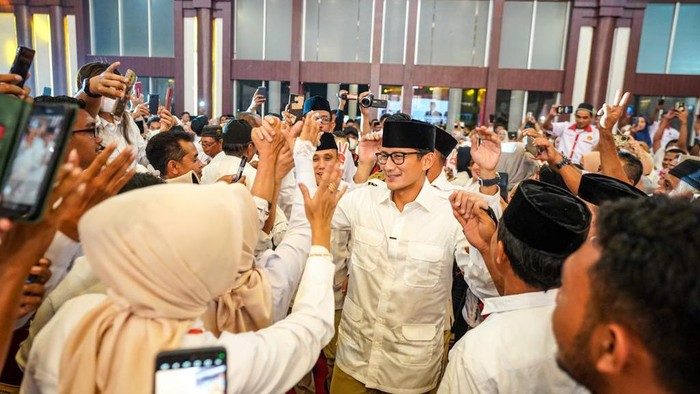 Sandiaga Salahuddin Uno saat menghadiri Rakerda Gerindra Sultra.