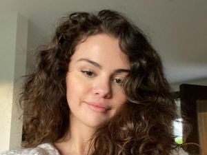 Selena Gomez Jadi Wanita Pertama yang Raih 400 Juta Followers di Instagram