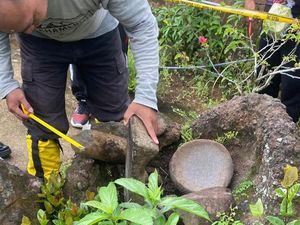 Batu Mirip Sarkofagus Ditemukan di Bali, Penanda Situs Megalitikum?