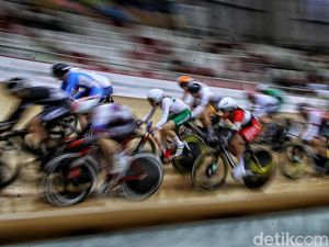 Unjuk Gigi Pebalap Wanita Dunia di Nomor Elemination Race
