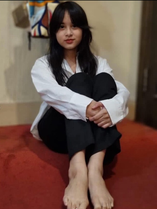 Pada Oktober 2022 lalu Amara diketahui baru saja berulang tahun yang ke-11. Melalui akun Instagram pribadinya Rano Karno pun mengunggah beberapa foto Amara dan memberikan ucapan selamat ulang tahun untuk cucunya tersebut. Foto: Instagram/@si.rano