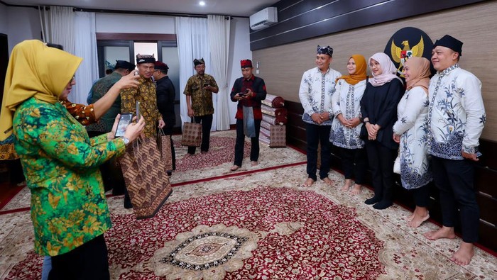 Bertemu Pengurus Baru Ikawangi Pusat, Ipuk Minta Terus Guyub dan Jaga Kekompakan