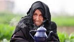 Semangat Nenek 87 Tahun di Mesir Belajar Menulis dan Membaca