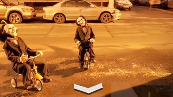 Malam yang normal di St. Petersburg, Rusia. Foto: Bored Panda