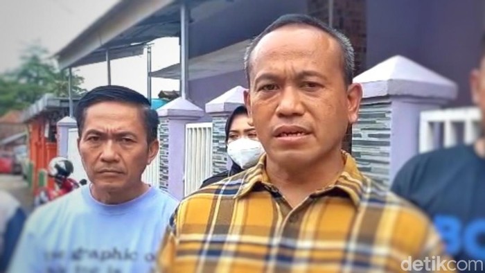 Kapolrestabes Palembang Mokhamad Ngajib saat mendatangi Panti Asuhan Fisabillillah Al Amin Palembang. (Foto. Prima Syahbana/detikSumut)