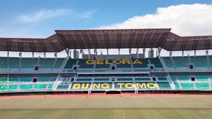 Kunjungan FIFA di Stadion GBT Surabaya