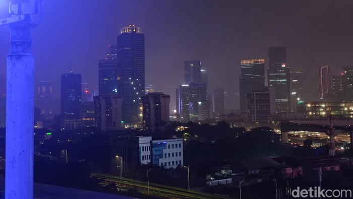 Mampang, Jakarta Selatan hujan malam ini