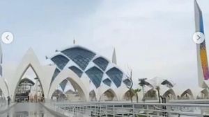 Masjid Al Jabbar Ditutup Sampai Kapan? Cek Info dan Penjelasannya