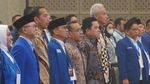 Momen Semringah Jokowi-Zulhas di Rakornas PAN
