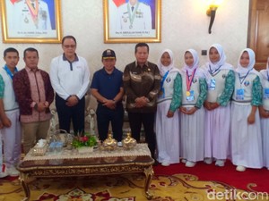 Olah Daun Pengusir Setan, Pelajar di Jambi Raih Penghargaan Internasional