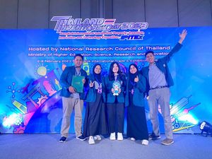 Mahasiswa Undip Inovasikan Biodiesel dari Jelantah, Sabet Perak di Thailand