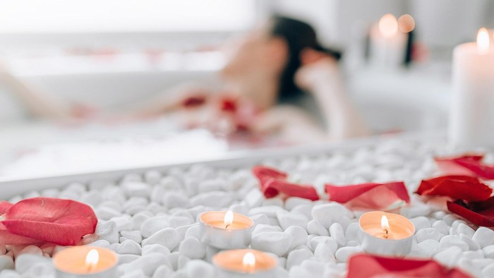 Agar Mandi Air Hangat Nyaman dan Aman, Yuk Ikuti Tips Berikut!