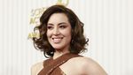 Adu Gaya Ana de Armas dan Aubrey Plaza di SAG Awards 2023
