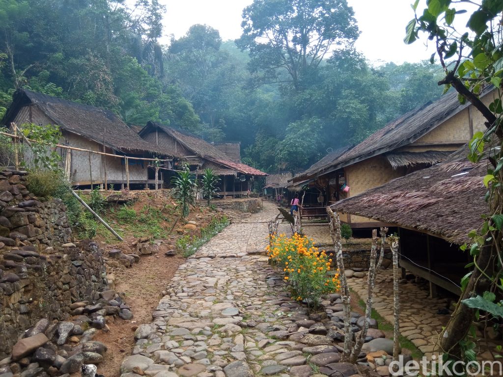 Kampung Gajeboh di Baduy Luar