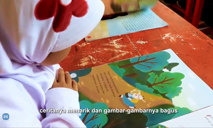 Buku bacaan bermutu didistribusikan Kemendikbudristek RI untuk meningkatkan kemampuan literasi anak.