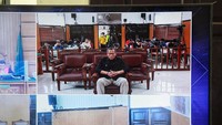 Hakim ketua Ahmad Suhel menilai ada sejumlah hal yang memberatkan dari vonis Agus. Terdakwa dinilai tidak profesional dalam menjalankan tugas sebagai anggota Polri.