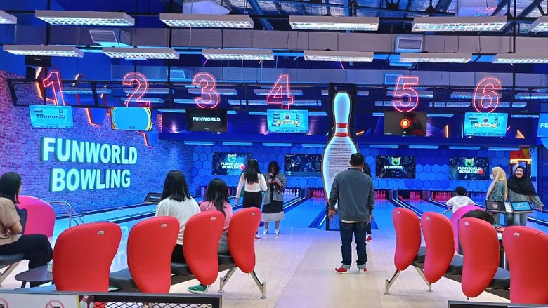 Funworld Bowling