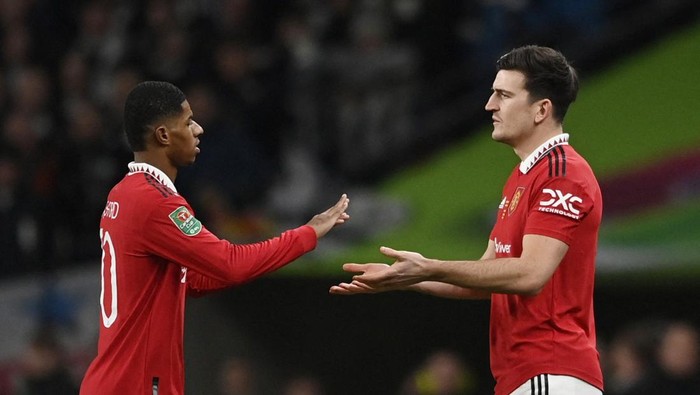 Soccer Football - Carabao Cup - Final - Manchester United v Newcastle United - Wembley Stadium, London, Britain - February 26, 2023  Manchester Uniteds Harry Maguire comes on as a substitute to replace Marcus Rashford REUTERS/Tony Obrien EDITORIAL USE ONLY. No use with unauthorized audio, video, data, fixture lists, club/league logos or live services. Online in-match use limited to 75 images, no video emulation. No use in betting, games or single club /league/player publications.  Please contact your account representative for further details.