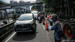 Jalan Amblas di Cilandak yang Bikin Macet Mulai Diperbaiki