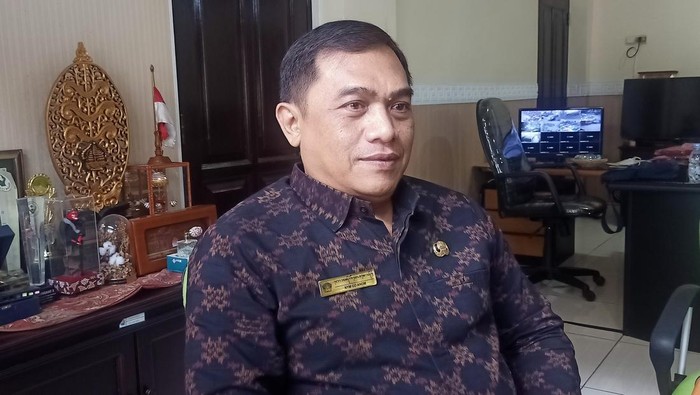 Kepala Dinas Kesehatan Provinsi Bali I Nyoman Gede Anom menyebut realisasi vaksinasi booster kedua COVID-19 di wilayahnya sudah mencapai 8 persen dari booster pertama. Ini menjadikan Bali tertinggi dibanding provinsi lain di Indonesia.