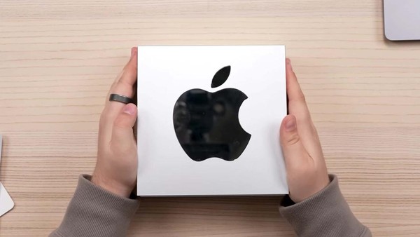 Kerja 10 Tahun di Apple, Karyawan Bisa Dapat Produk Langka Ini!