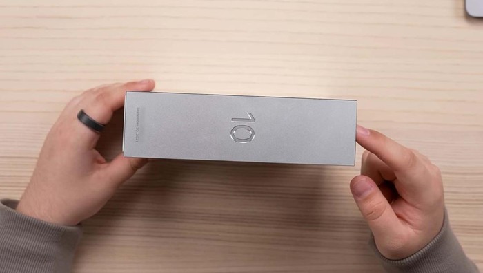 Meskipun sulit menemukan pegawai yang bertahan di satu perusahaan sampai 10 tahun, tapi Apple memberikan hadiah untuk karyawan yang bertahan selama itu. Apa hadiahnya?