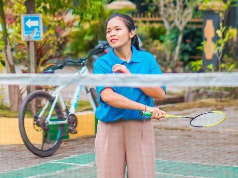 Komang Ade Widiandari (Foto: Instagram @raimlaode)