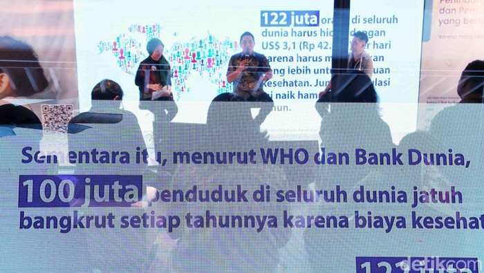 Asuransi Mandiri Secure CritiCare memberikan perlindungan maksimal kepada nasabah atas 4 penyakit kritis yaitu serangan jantung, stroke, gagal ginjal, dan kanker.