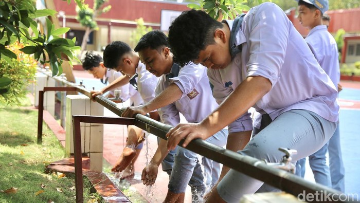 Komitmen Perta Arun Gas Komitmen Perta Arun Gas
