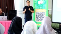 Kelas Pintar Bersama salah satu upaya untuk membangkitkan perekonomian di Umah Bone, Jalan Way Ngison, Kota Bandar Lampung.
