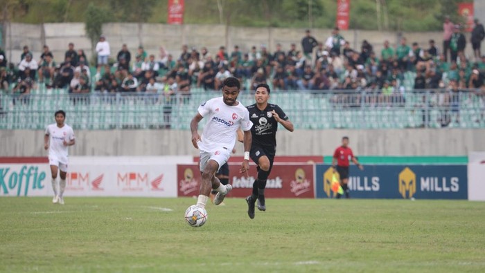 Laga Persebaya Surabaya Vs PSM Makassar di pekan ke-26 Liga 1 2022/2023.