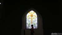 Saat pertama kali didirikan, gereja yang berada di Depok Lama ini memiliki nama De Protestanse Kerk.