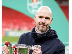 Hapus Dahaga Gelar MU, Erik Ten Hag Banjir Pujian di Twitter