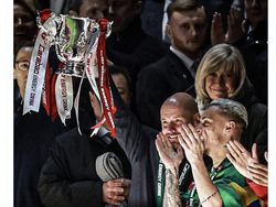 Hapus Dahaga Gelar MU, Erik Ten Hag Banjir Pujian di Twitter