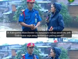 Meme Kocak Man United Juara, Tsunami Trofi hingga Full Senyum Sayang