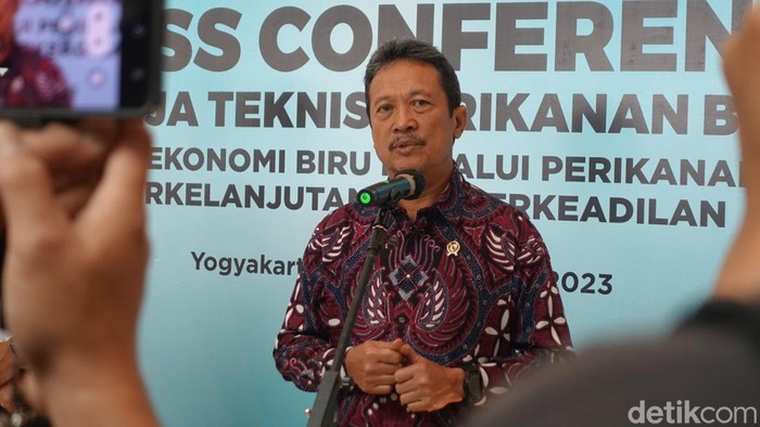 Menteri Kelautan dan Perikanan, Sakti Wahyu Trenggono di Sleman, DIY, Senin (27/2/2023).