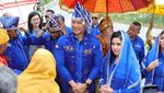 Potret Meriah Penyambutan AHY di Kota Palu