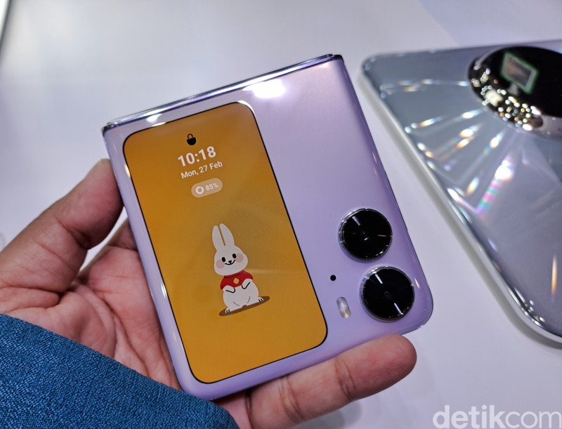 Oppo Find N2 Flip