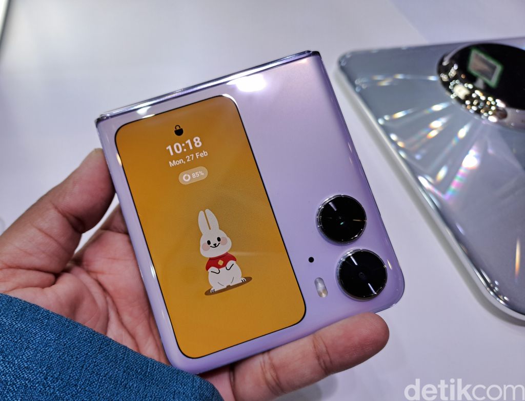 Oppo Find N2 Flip