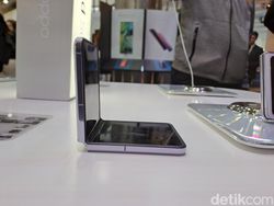 Cantiknya Oppo Find N2 Flip, Ponsel Lipat yang Stylish dengan Kamera Mantul