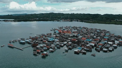 Potret Kehidupan Suku Bajo, Pengembara Laut dari Wakatobi