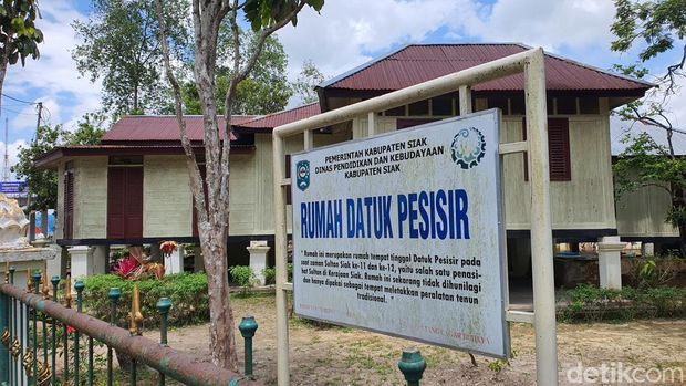 Rumah Datuk Pesisir.