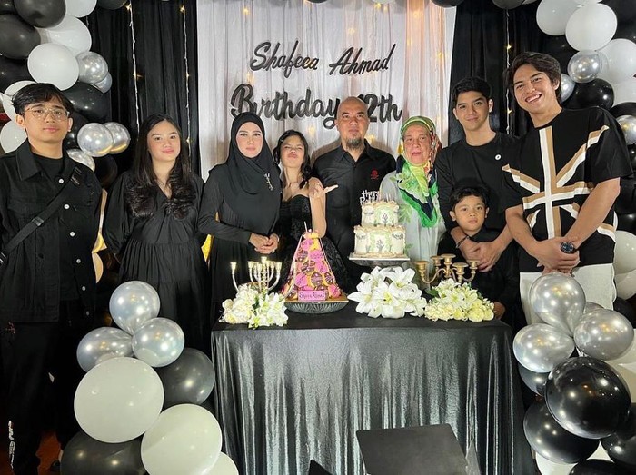 Safeea Ahmad Safeea Ahmad ulang tahun ke-12