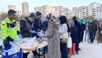 Tim juga mengecek lokasi food truck sebelum mendistribusikan bantuan dan membuka dapur umum bagi para pengungsi. Tak hanya itu, ERT PPA juga menggelar aktivitas trauma healing bagi anak-anak korban bencana gempa bumi.