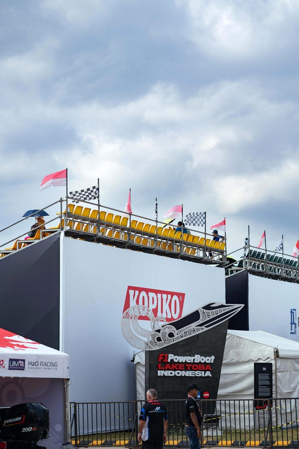 Pariwisata merupakan salah satu sektor yang bakal merasakan dampak positif dari ajang Kejuaraan Dunia Perahu Motor Formula 1 (F1H20) Power Boat Danau Toba.