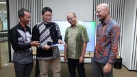 Dengan kerja sama ini, ALAMI siap memperluas akses pembiayaan produktif kepada mitra-mitra maupun ekosistem pengguna aplikasi milik RUN System. Hal ini sekaligus sebagai wujud dukungan ALAMI terhadap program pemerintah Indonesia untuk mempercepat pertumbuhan industri dalam negeri.