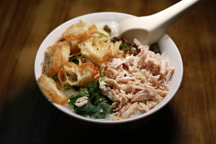 Berasal dari China, Bubur Ayam Jadi Menu Sarapan hingga Makan Malam